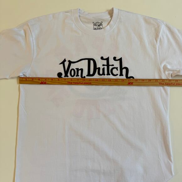 Von Dutch T Shirt Size XL UNWORN Keep An Eye Out Graphic Tee Artist Inspired - Picture 7 of 8